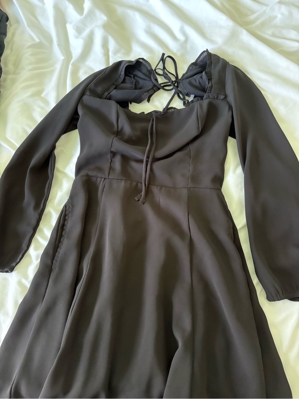 Abercrombie & Fitch Black Long-Sleeve Midi Dress with Tie Neck